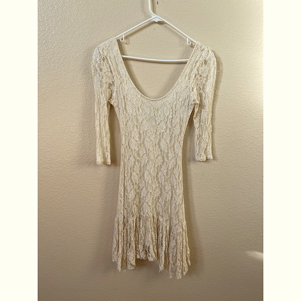 Lace Mid Sleeve Cocktail Dress